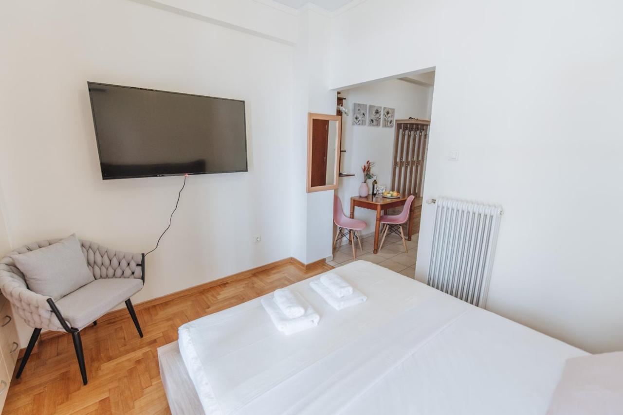 Апартаменты Shiny Filis For 2 Vipgreece Афины Экстерьер фото